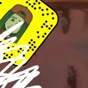 Meet your Posher, Jayline